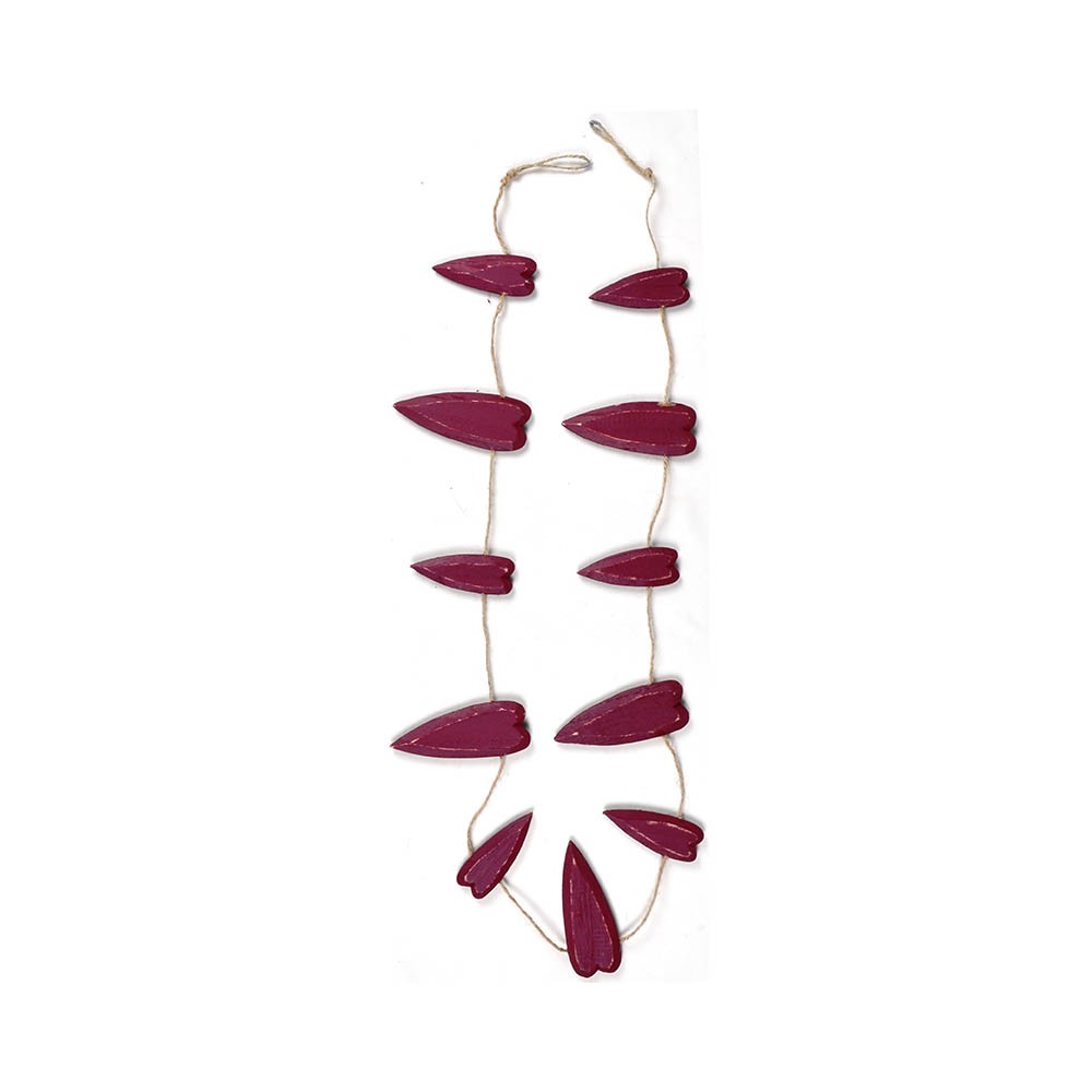 11 HANGING HEARTS