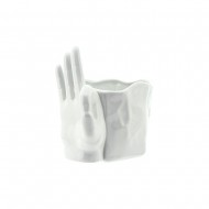 Pot w/OK Gesture 13.5x19x17.5cm (1/8)